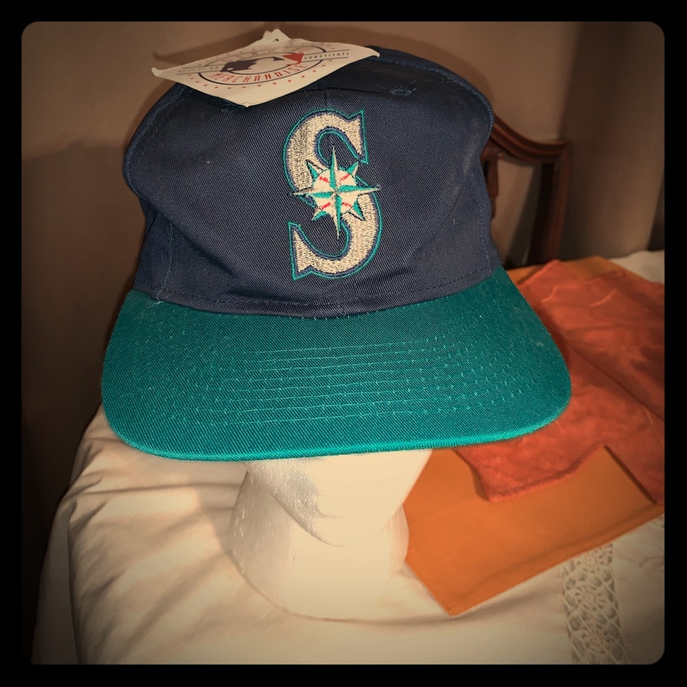 Vintage 90’s Deadstock Seattle Mariners Snapback